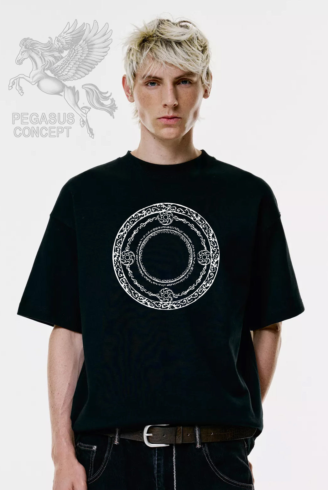 Μπλούζα μακό Premium ποιότητας σε χρώμα μαύρο με τύπωμα Dungeons and Dragons