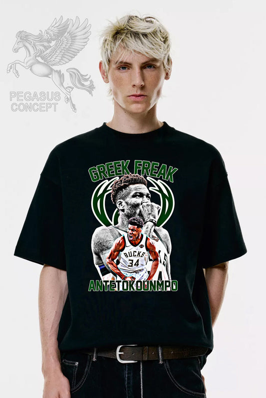 Μπλούζα μακό Premium ποιότητας σε χρώμα μαύρο με τύπωμα Greek Freak