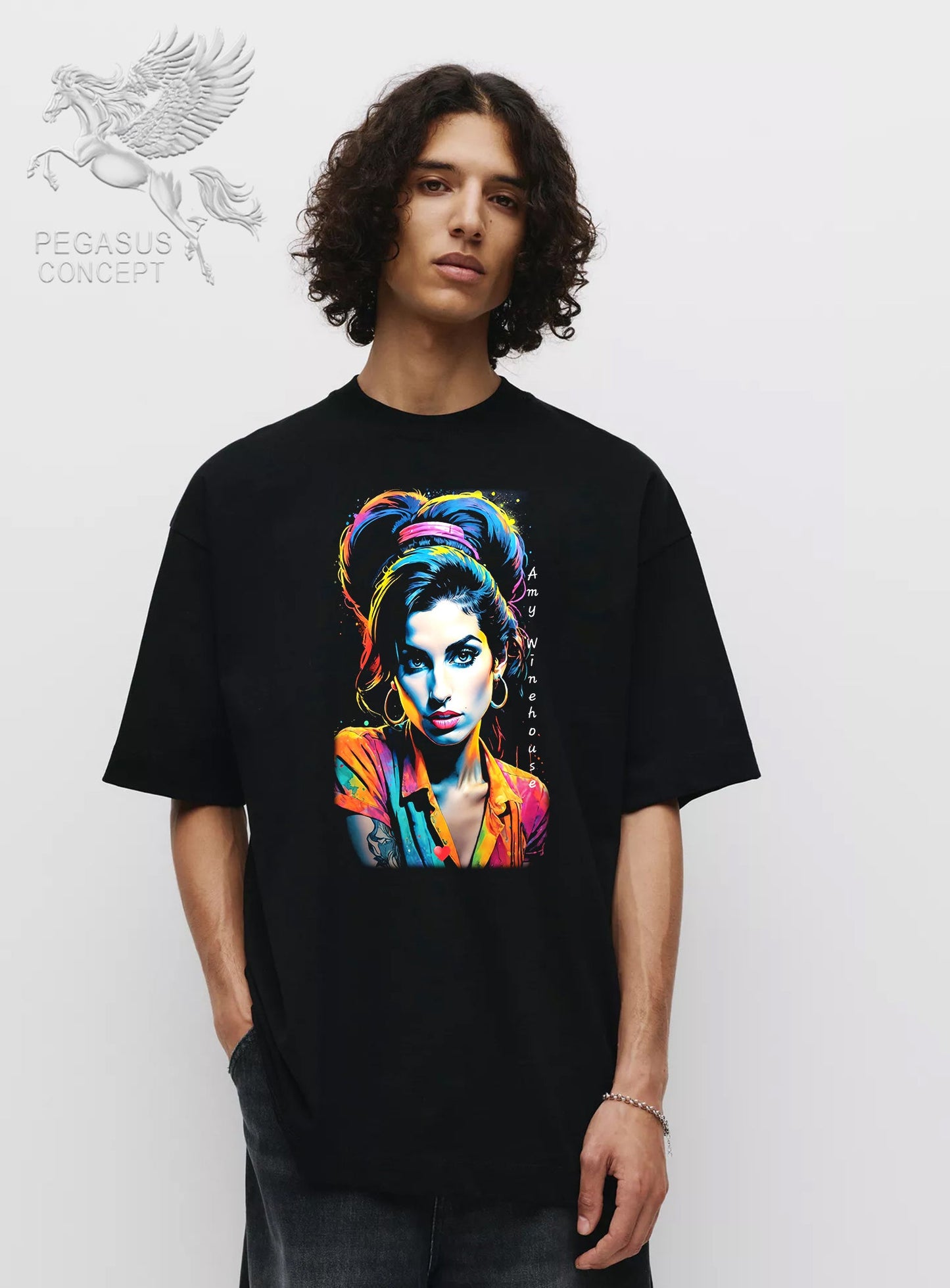 Μπλούζα μακό Premium ποιότητας σε χρώμα μαύρο με τύπωμα Amy Winehouse