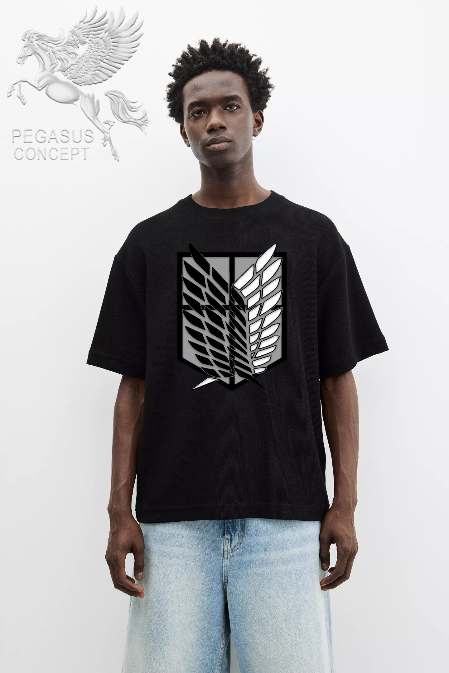 Μπλούζα μακό Premium ποιότητας σε χρώμα μαύρο με τύπωμα Attack on Titan