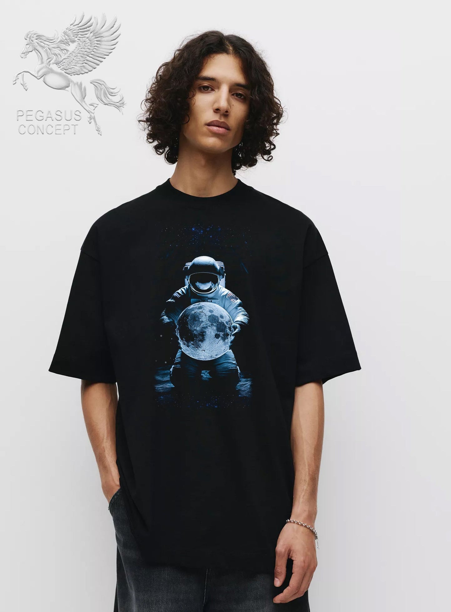 Μπλούζα μακό Premium ποιότητας σε χρώμα μαύρο με τύπωμα Astronaut Art