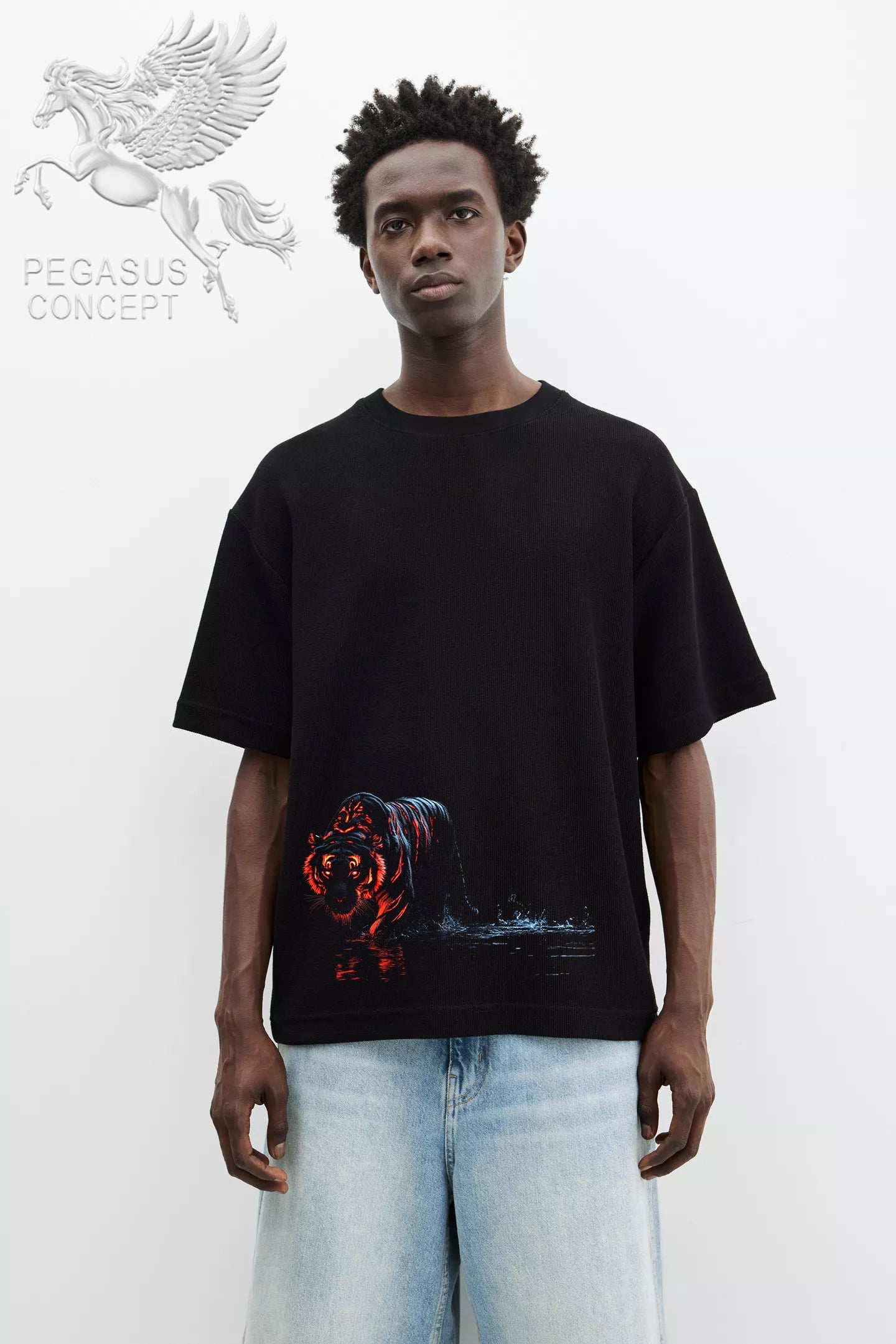 Μπλούζα μακό Premium ποιότητας σε χρώμα μαύρο με τύπωμα Tiger