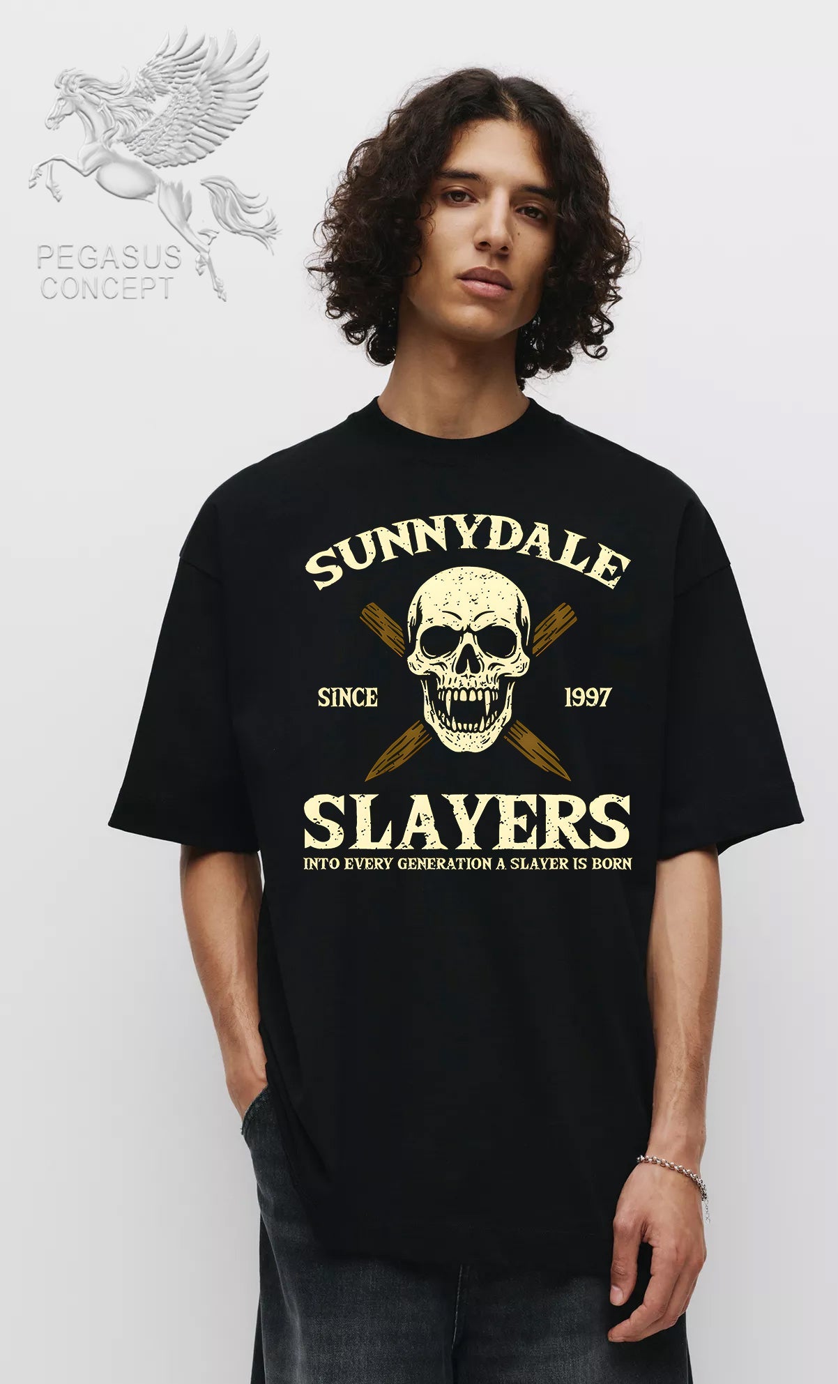 Μπλούζα μακό Premium ποιότητας σε χρώμα μαύρο με τύπωμα Sunnydale slayers - Buffy