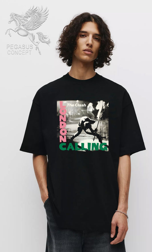 Μπλούζα μακό Premium ποιότητας σε χρώμα μαύρο με τύπωμα The Clash