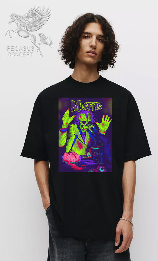 Μπλούζα μακό Premium ποιότητας σε χρώμα μαύρο με τύπωμα Misfits
