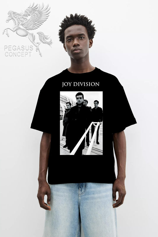 Μπλούζα μακό Premium ποιότητας σε χρώμα μαύρο με τύπωμα Joy Division