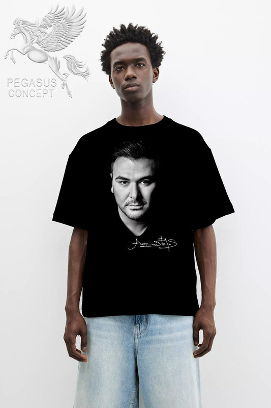 Μπλούζα μακό Premium ποιότητας σε χρώμα μαύρο με τύπωμα Ρέμος Αντώνης