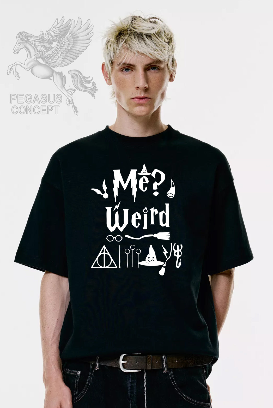 Μπλούζα μακό Premium ποιότητας σε χρώμα μαύρο με τύπωμα Me Weird?