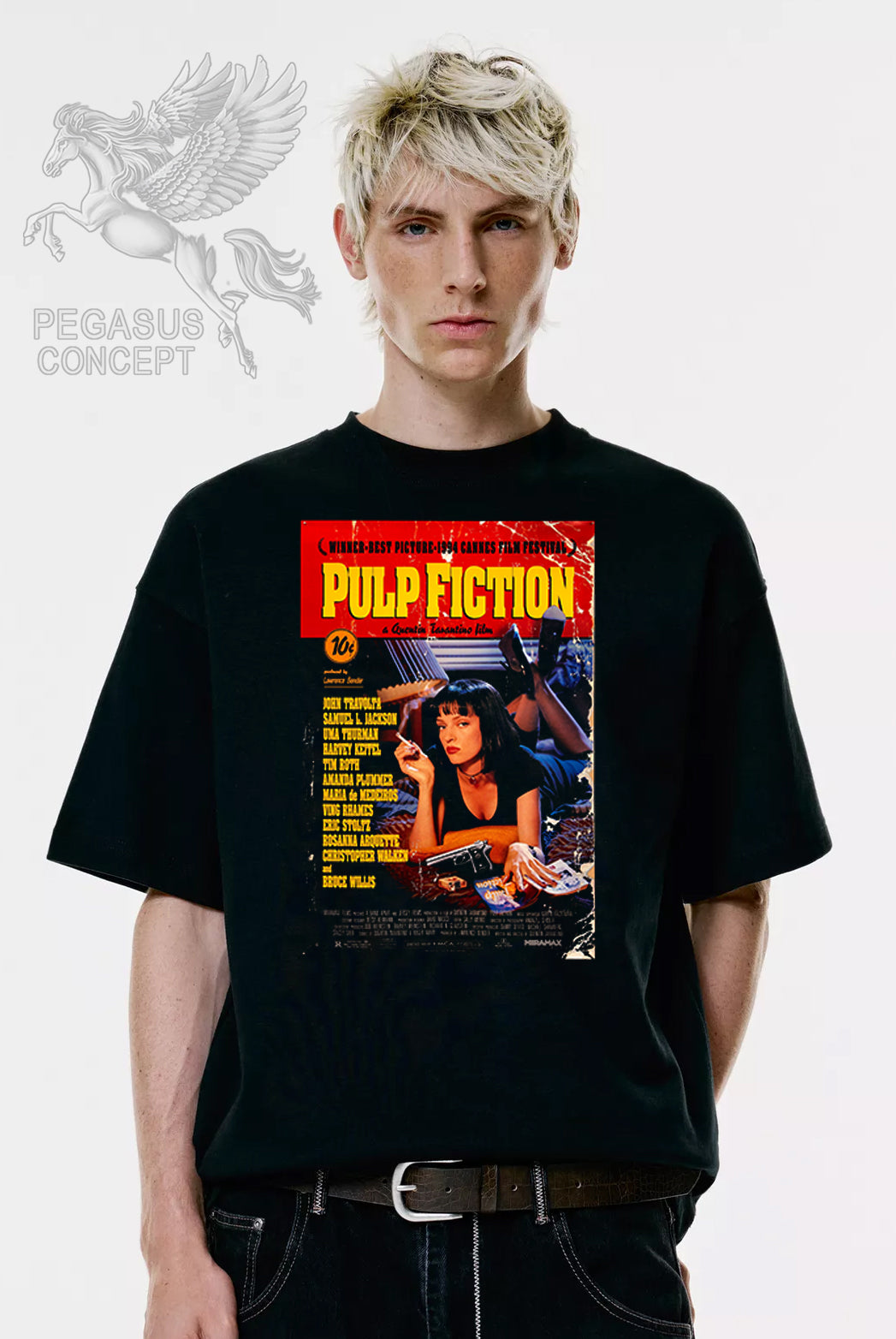 Μπλούζα μακό Premium ποιότητας σε χρώμα μαύρο με τύπωμα Pulp Fiction